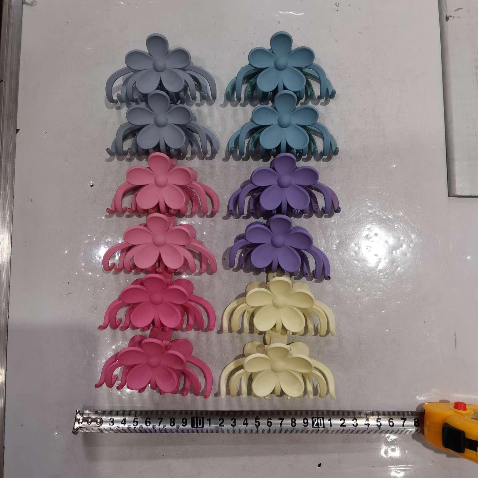 11 cm Flower series Spring and summer fresh and colorful hairpins, stylish and high appearance level headwear, best-selling vacation style, quality grab hairpin headwear detail image 3