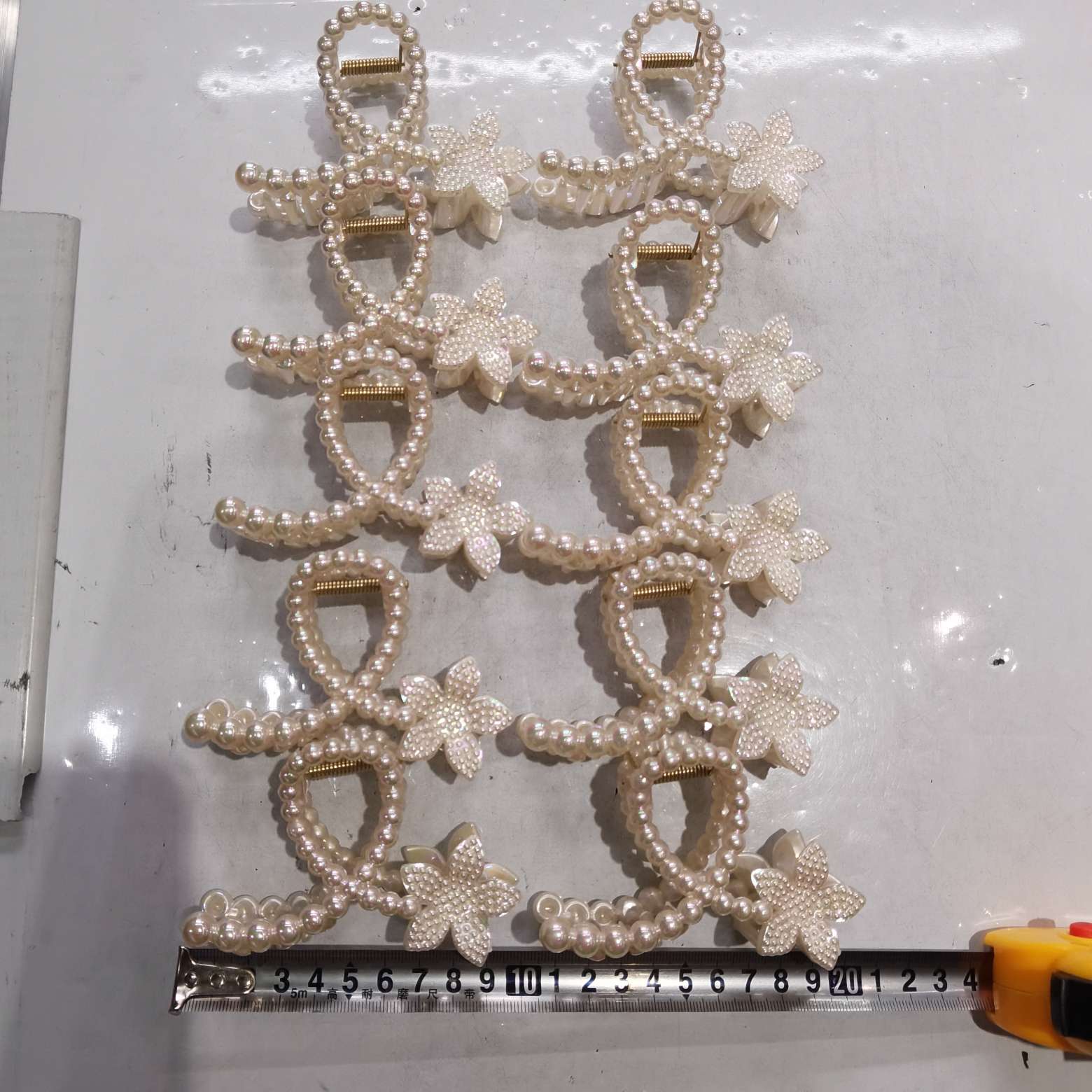 11 cm Mermaid princess pearl fish tail new Korean high-end style hair clip New super ethereal and beautiful back head elegant updo simple shark clip hair clip headwear detail image 4