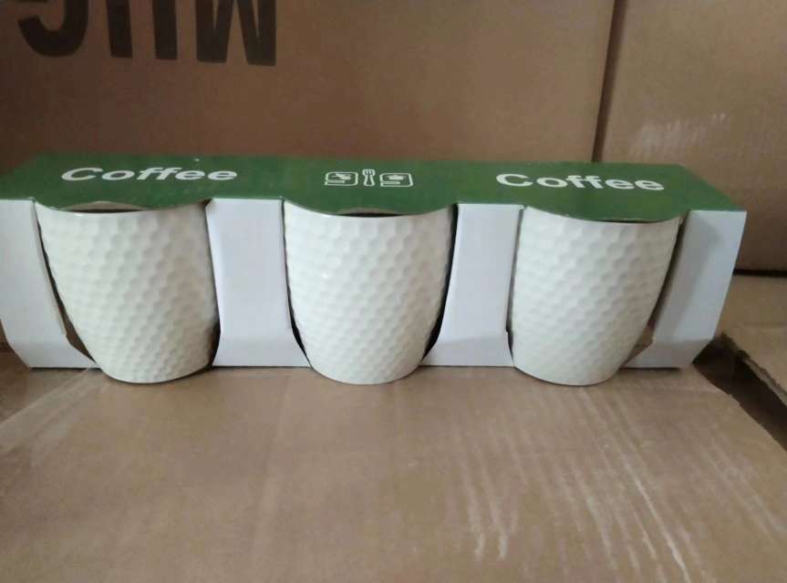 Three ceramic cups in a card box, mugs, essential quality household items, multi-functional practical household goods, and other small household items for daily life in one stop Specification image