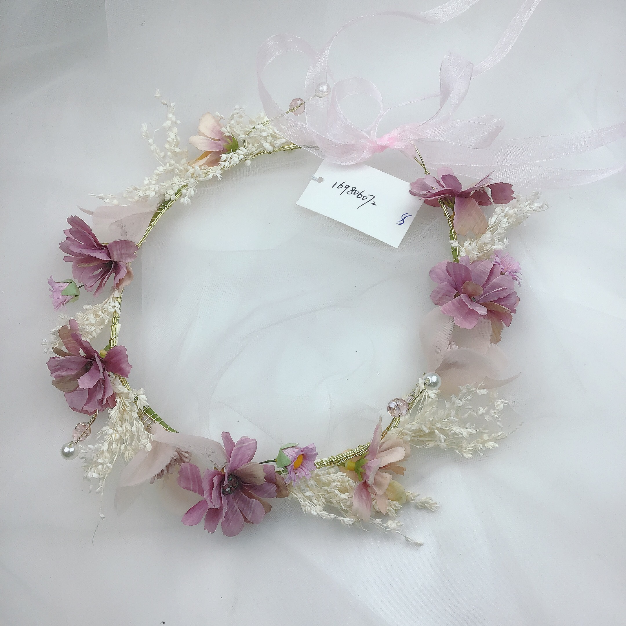 Cross-border European and American flower garlands, hair bands, bride headwear, handcrafted genuine dried flower hair accessories, girl bride wedding photo headwear, crown flower headwear, flowers details Picture