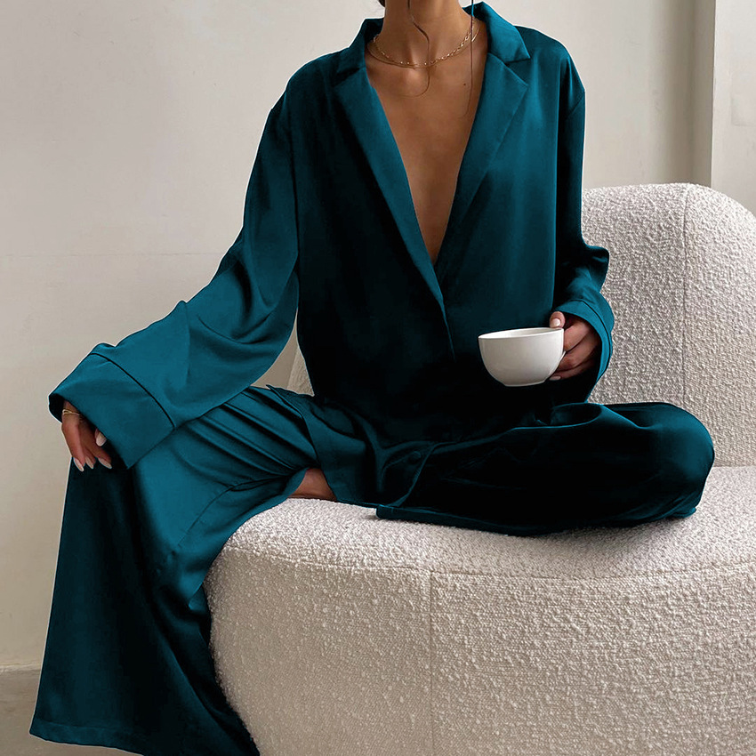 Original Soft And Cool Two-Piece Set Of French Casual Cardigan Plus-Size Ice Silk Pajamas For Women Fashion Loose Ladies Spring Home Wear