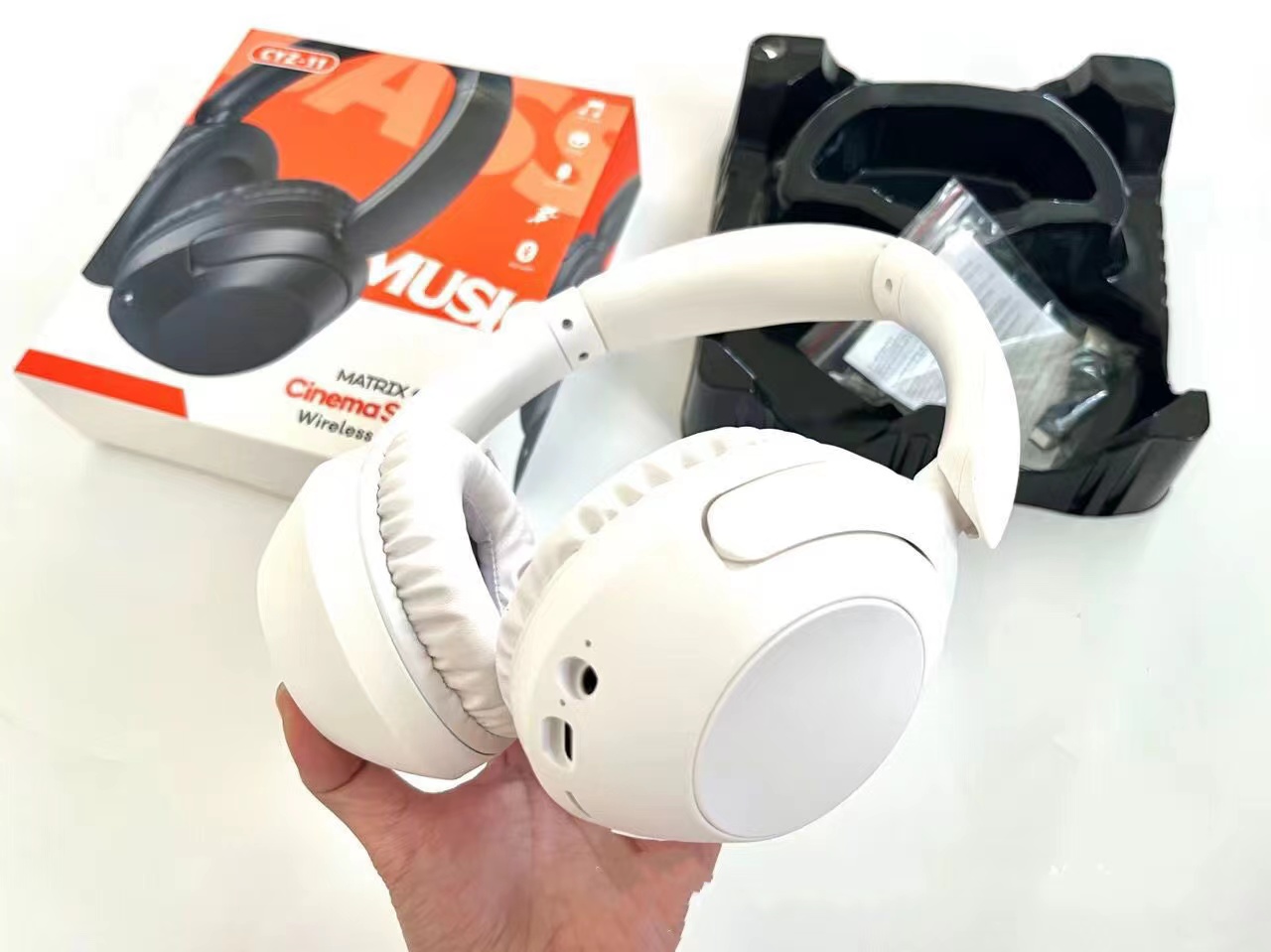 蓝牙耳机/耳机/蓝牙耳机无线/耳夹式耳机/智能挂式耳机细节图