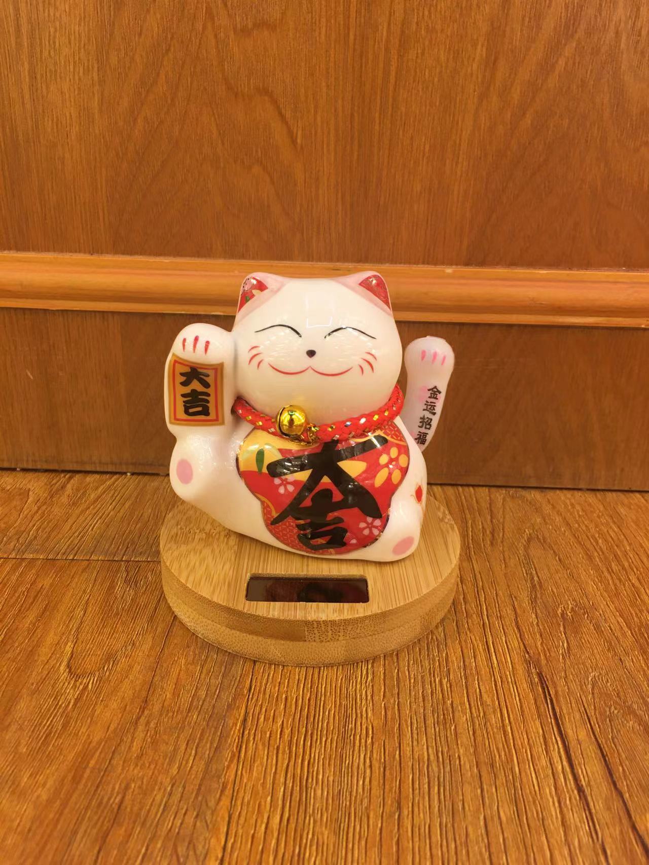 招财猫/暴力熊/茶壶/陶瓷零钱罐/瓷器产品图