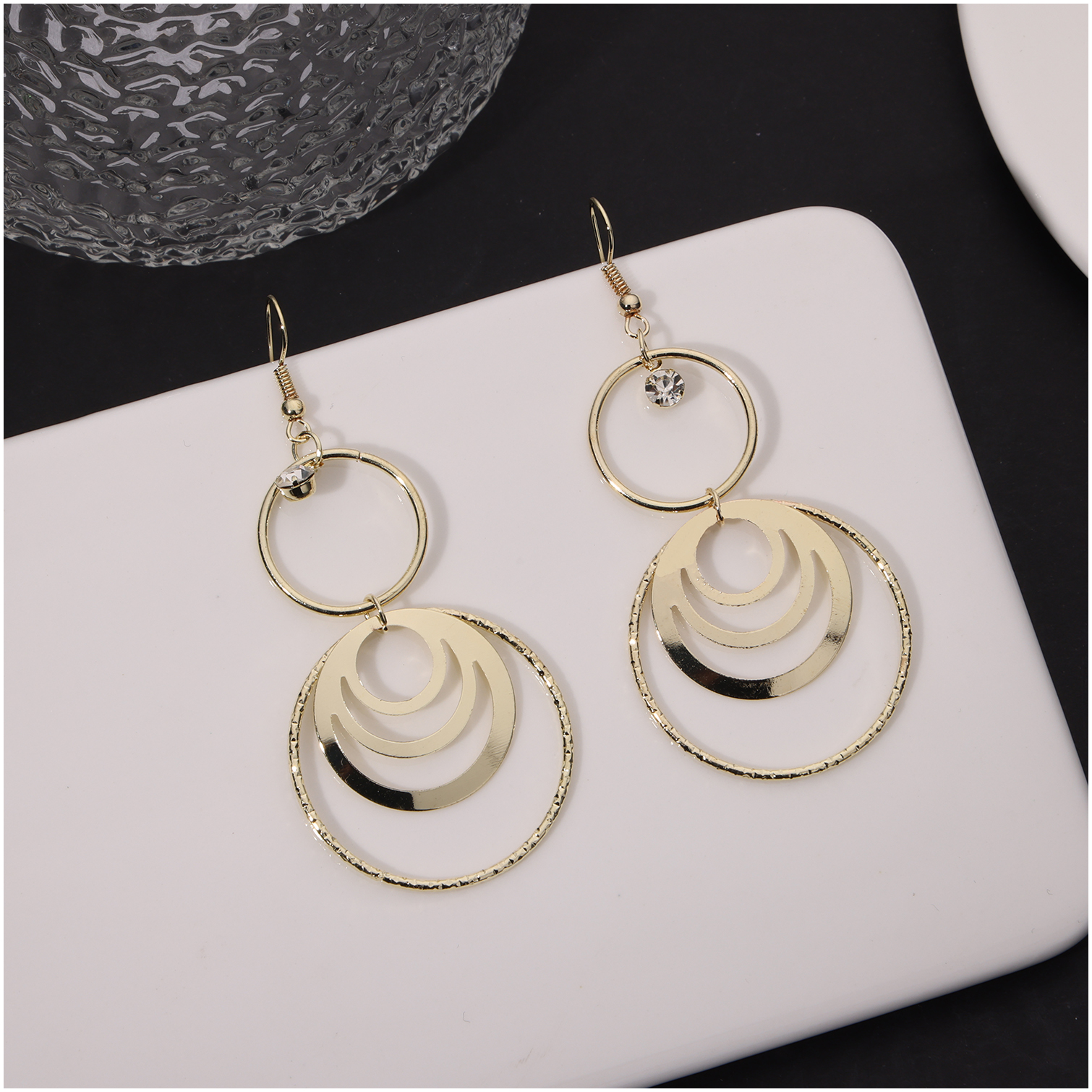 Europe, America And Africa Exaggerated Popular Earrings Circle Earrings Cross-Border Domestic Sales Foreign Trade When Meida Specification drawing