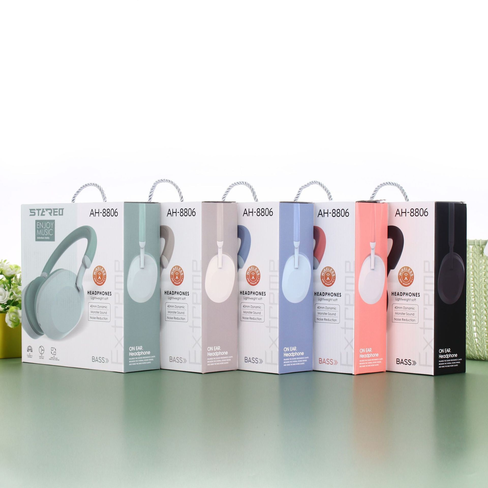 蓝牙耳机实物图