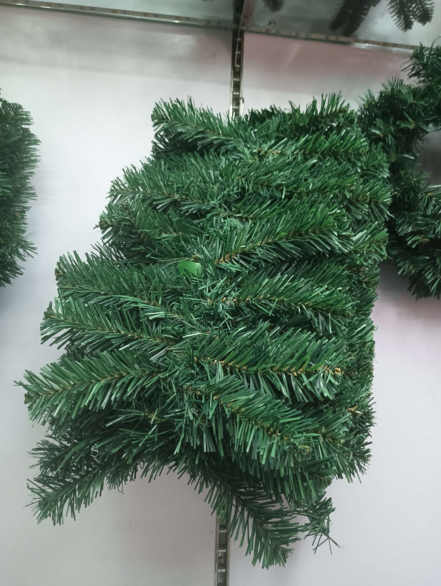 Christmas gift set, Christmas tree, Christmas hat, office cultural supplies, holiday decorations. Merry Christmas