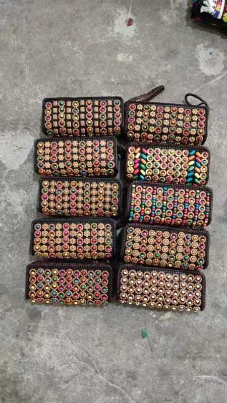 檀木雕花梳子木珠菩提根工艺品 木质工艺品雪糕棒木棒 花瓶摆件礼品 精致实用环保手工艺品