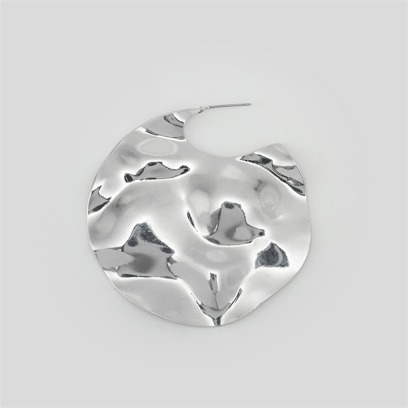 饰品/耳饰/耳钉/珍珠耳钉/无骨耳环细节图