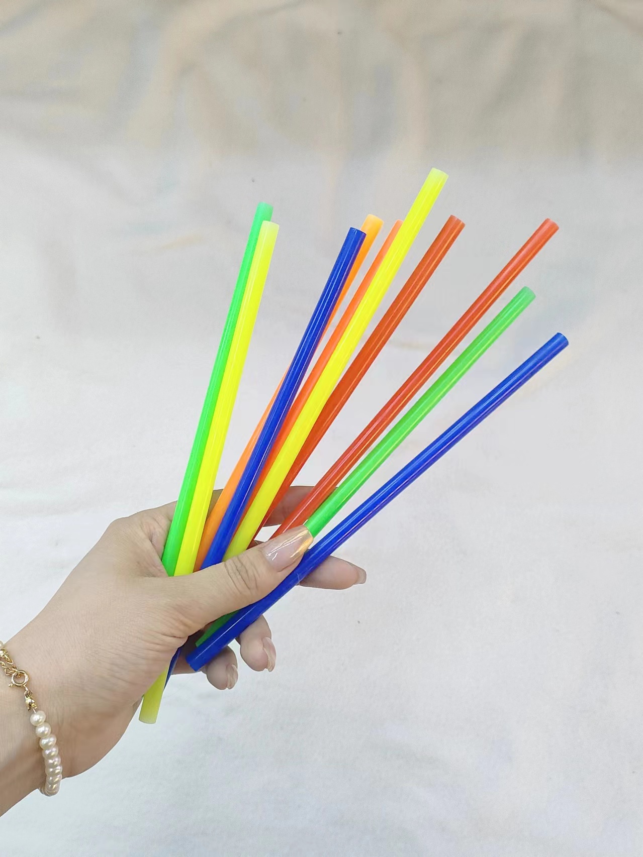 益智儿童玩具，可以组装，彩色乙烯管环保细节图