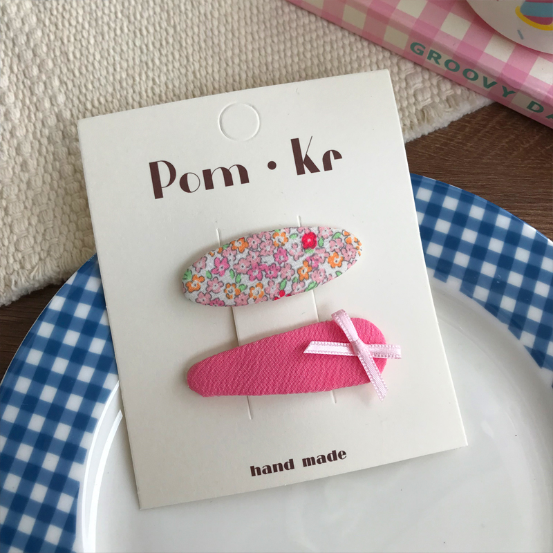 New oval fabric checkered bow print hair clips for children, fashionable and versatile side bangs hair clips and hair accessories Item Picture