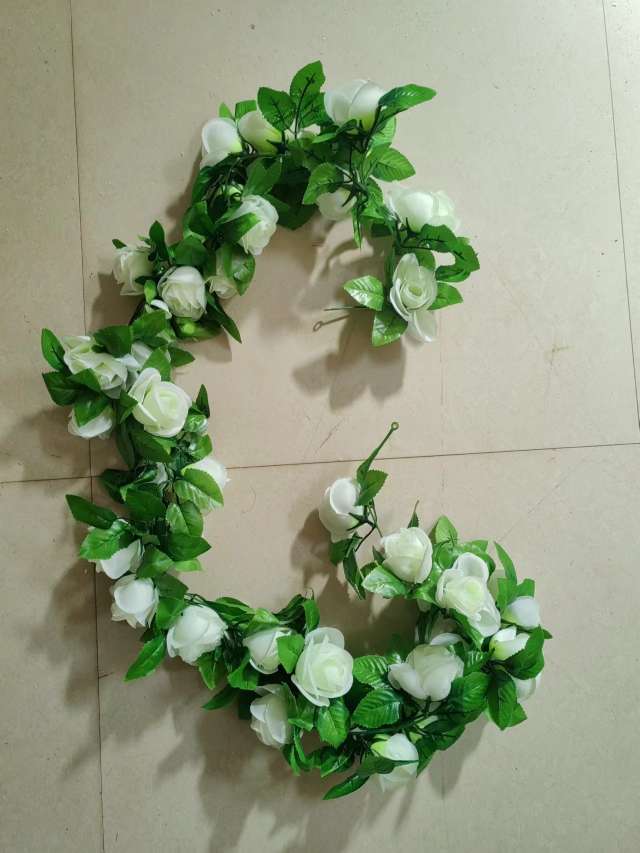 1.5m玫瑰花藤条，玫瑰花R=8cm