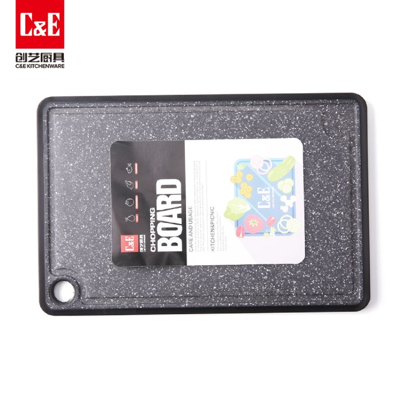 C&E Creative Kitchenware's new product, a 30*20 household anti-corrosion and anti-mold wheat straw cutting board Application Scenario