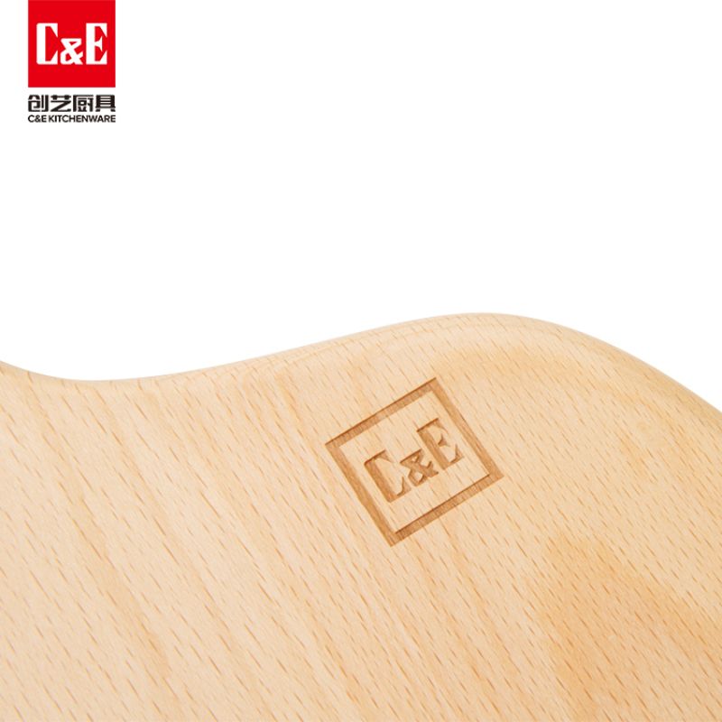 Yiwu Good Goods Mini Kitchen Cutting board, beech wood material, with handle -1003/19006 Item Picture