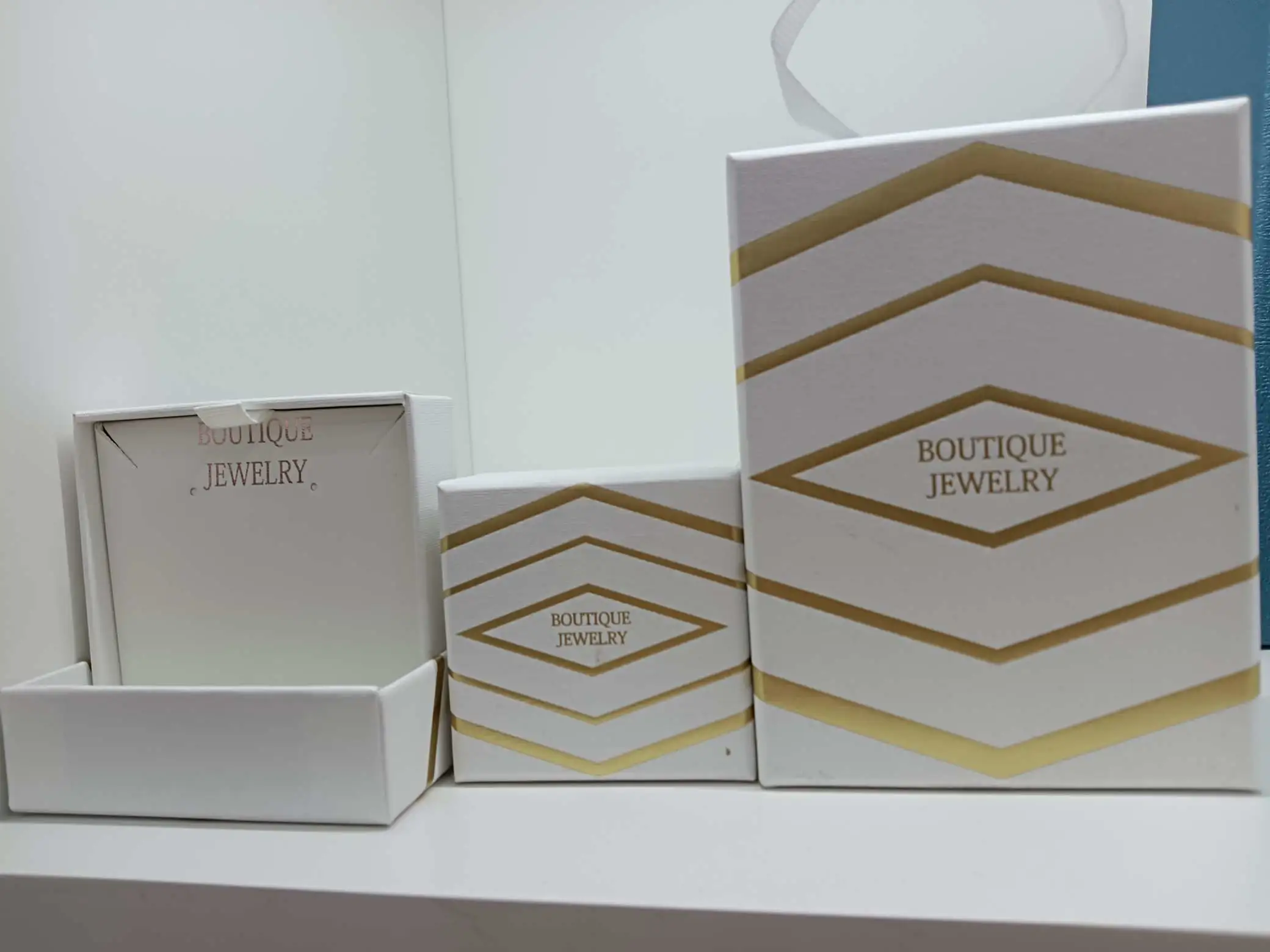 Jewelry box and jewelry tray integrated design, 6 pairs of stud cards dedicated packaging, pearl jewelry box, exquisite jewelry packaging, enhancing the grade, jewelry box, 6 pairs of stud cards packaging, pearl jewelry box detail image 3