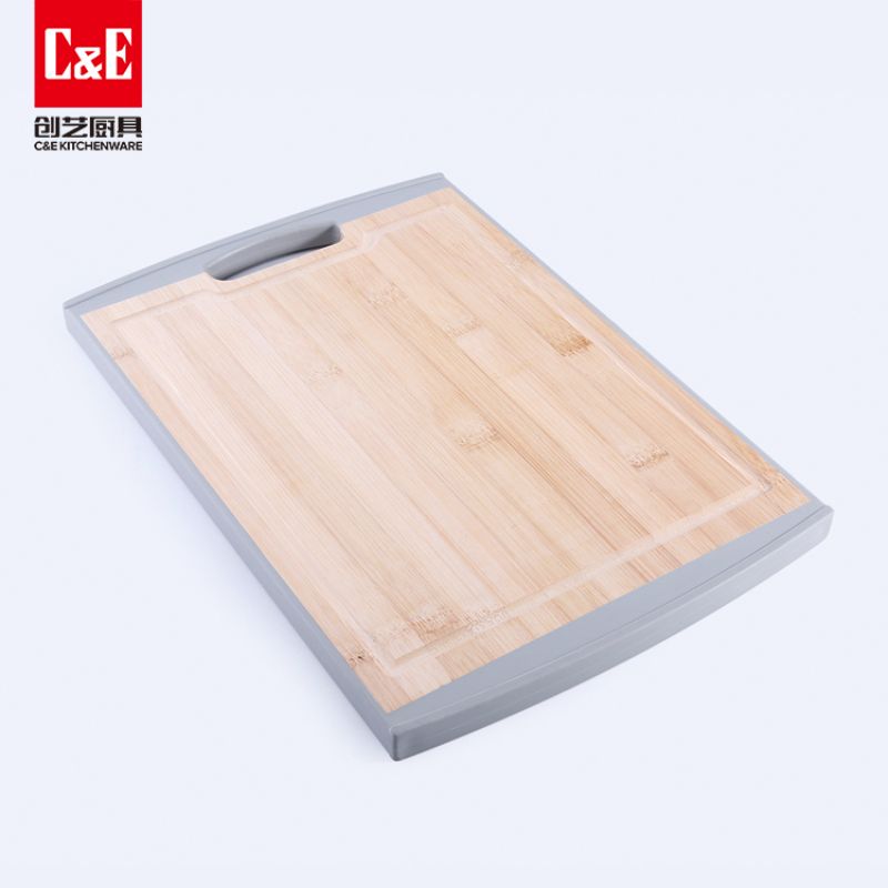 C&E Creative Kitchenware's new products include natural bamboo cutting boards, fully enclosed bamboo cutting boards, and household anti-corrosion cutting boards
