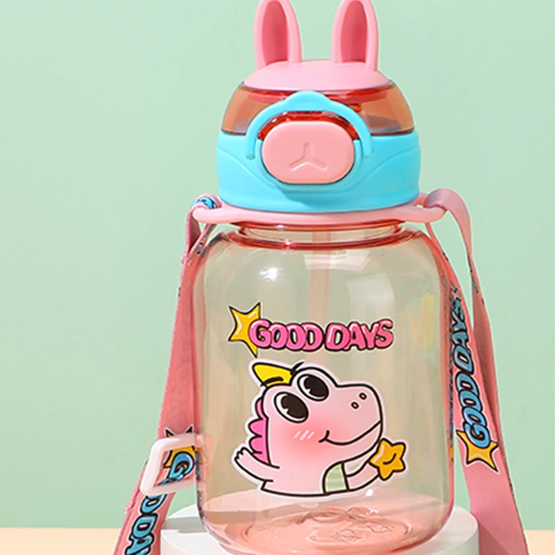 S98-9167 Cute children's Straw Cup, outdoor portable shoulder strap, shock-resistant plastic cup, student drinking water cup detail image 2