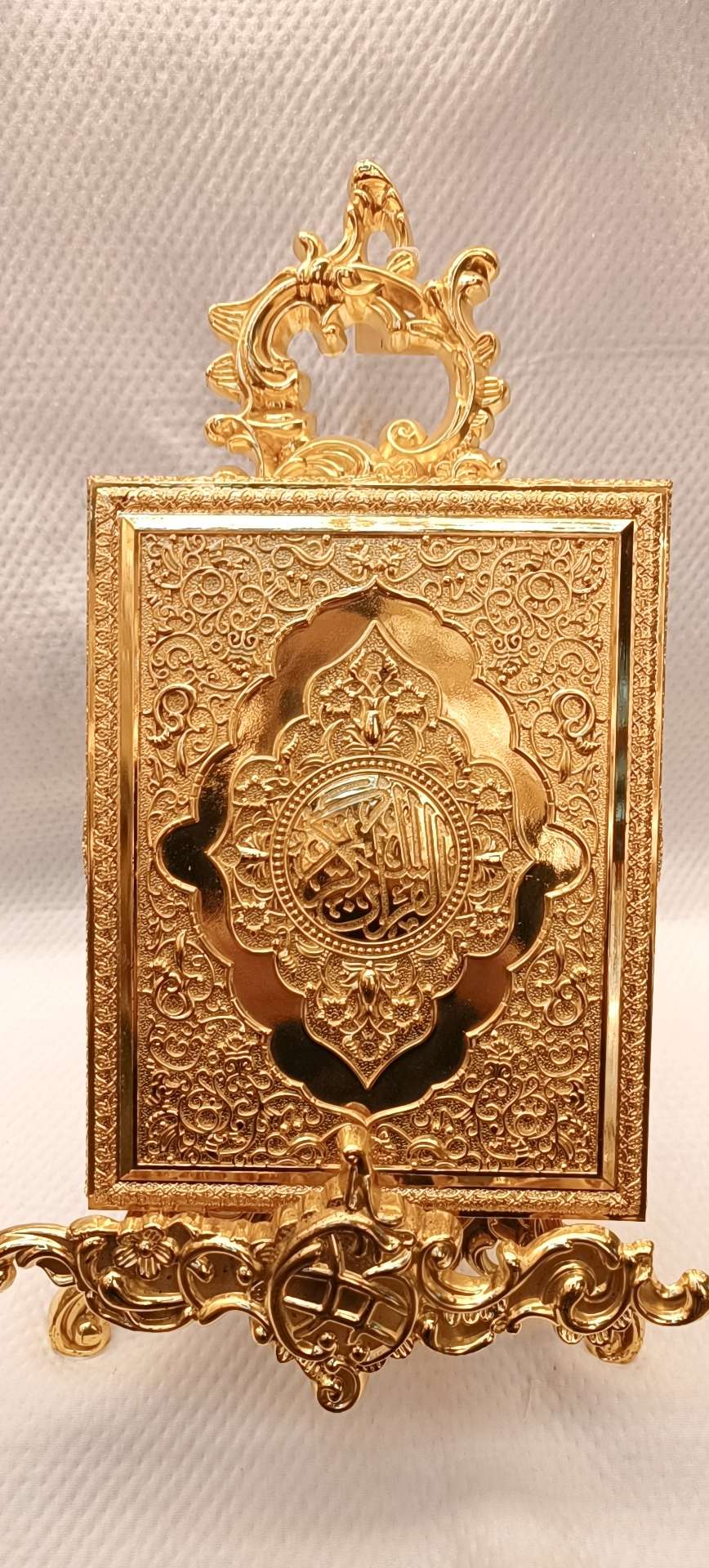 Artesanía de jintale, venta directa de fábrica, material de aleación de zinc, garantía de calidad, cuatro tamaños, oro plateado, buen precio,