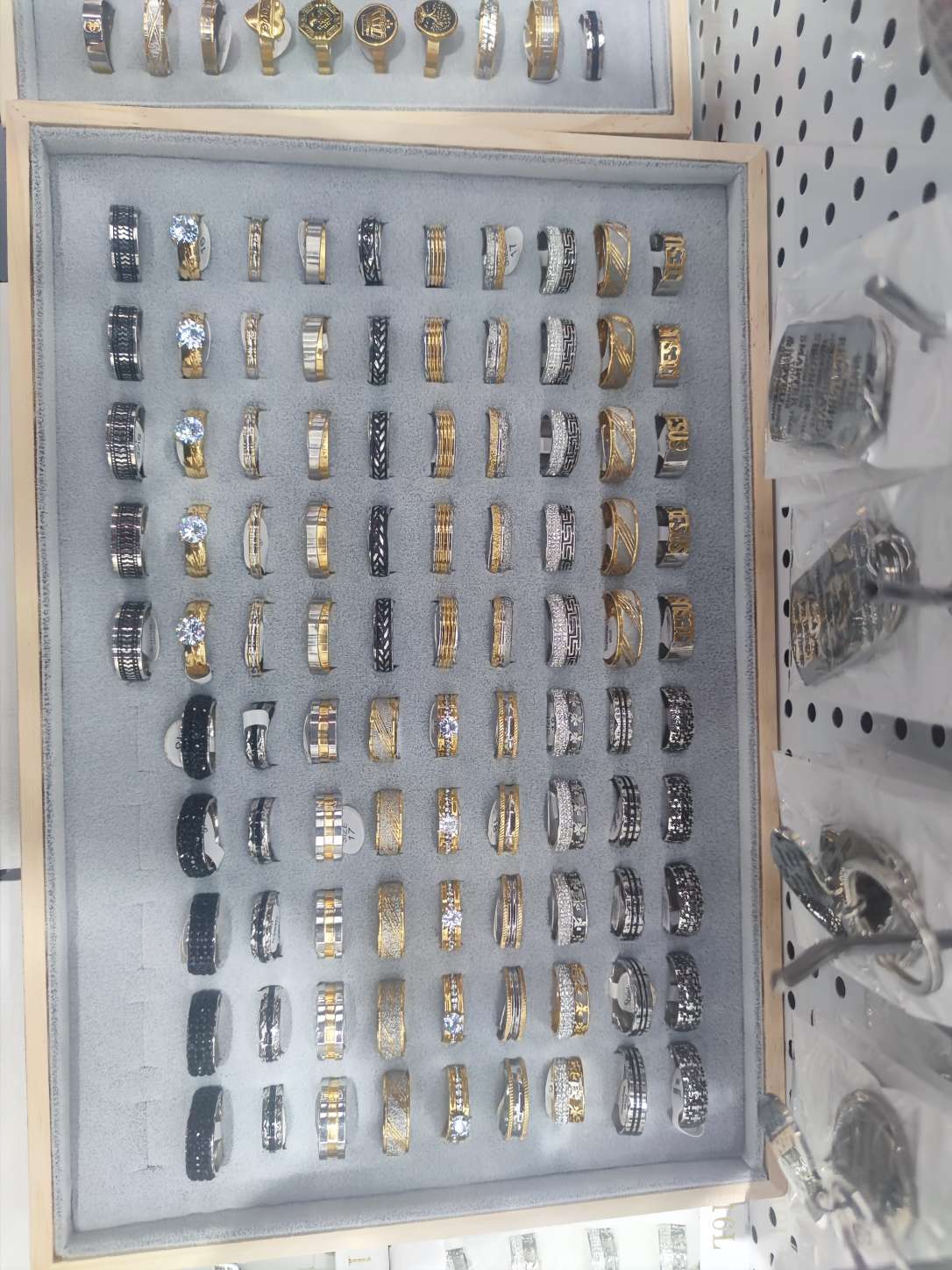 男士玉石戒指 高档不锈钢手饰 银色蛇形设计 高贵典雅饰品 手指装饰详情图2