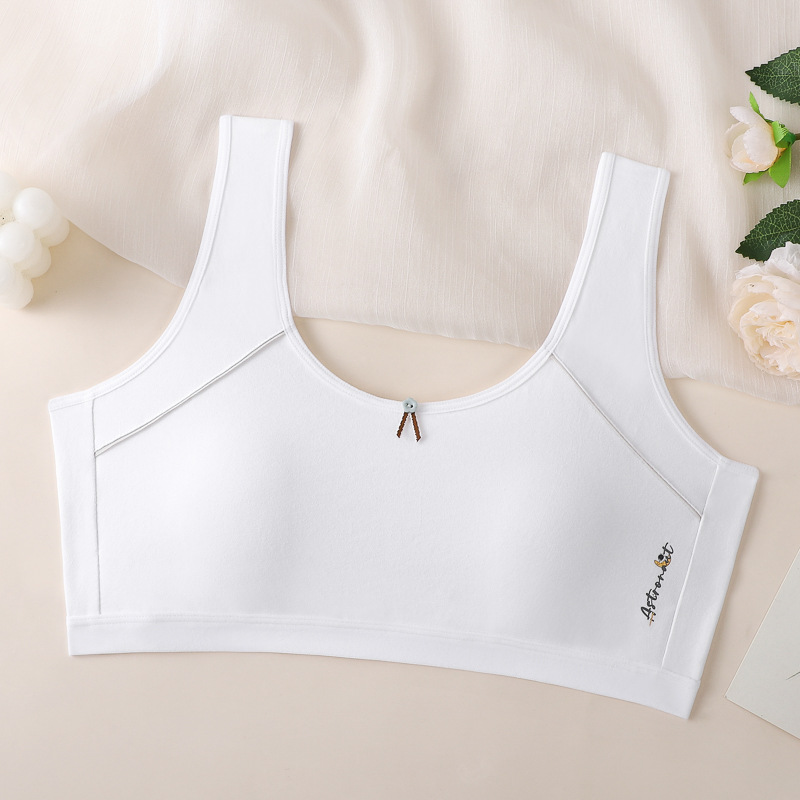 Underwear for girls aged 13 to 18 during the development period of junior and senior high school, fixed cup, solid color cotton wide shoulder center, comfortable and breathable, no steel ring Item Picture