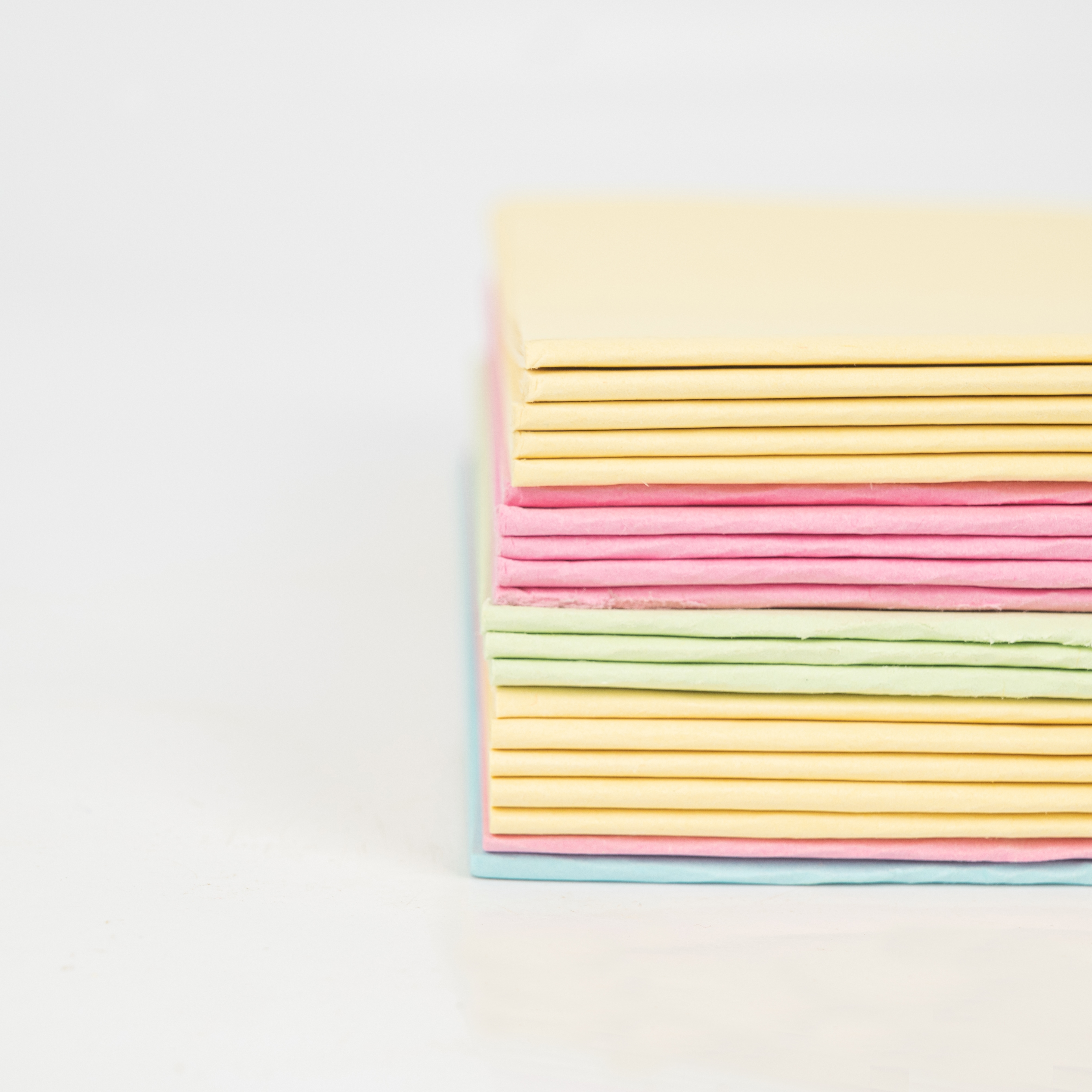 24X32cm Color Adhesive Paper 100 Specification drawing