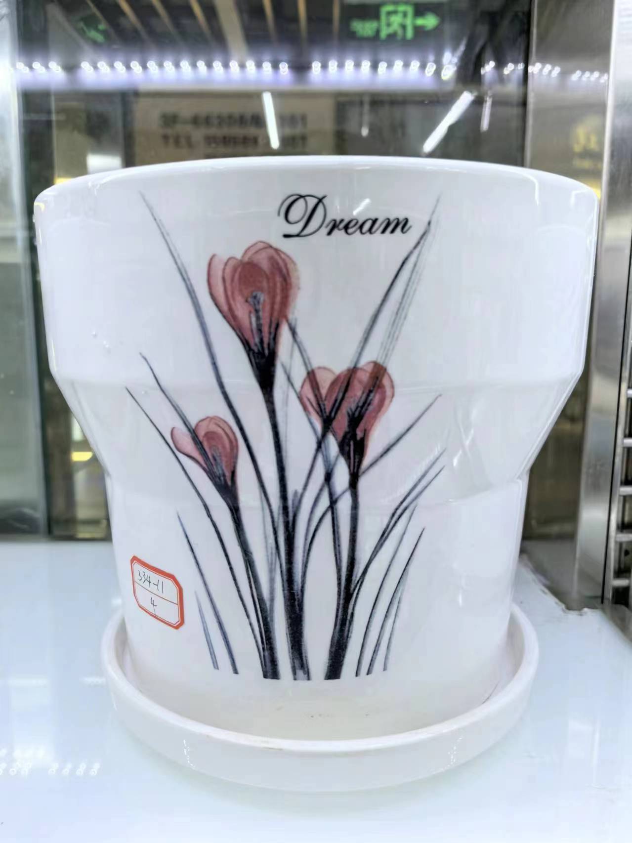 French transparent glass vases, decorative handicrafts, simple gift vases, indoor decorations, beautiful flower POTS, artworks, vases, glass vases, French vases Application Scenario