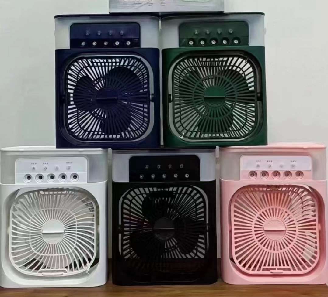 五口喷雾风扇​五喷头七色夜灯三挡调节USB充电风扇小风扇五孔风扇