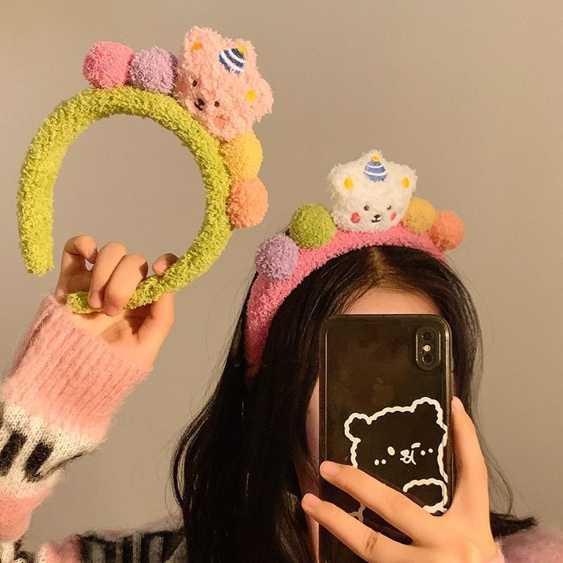 Cute little bear hair band, autumn and winter plush face-washing headband, super cute colorful cartoon headwear, versatile hair clip for girls detail image 4
