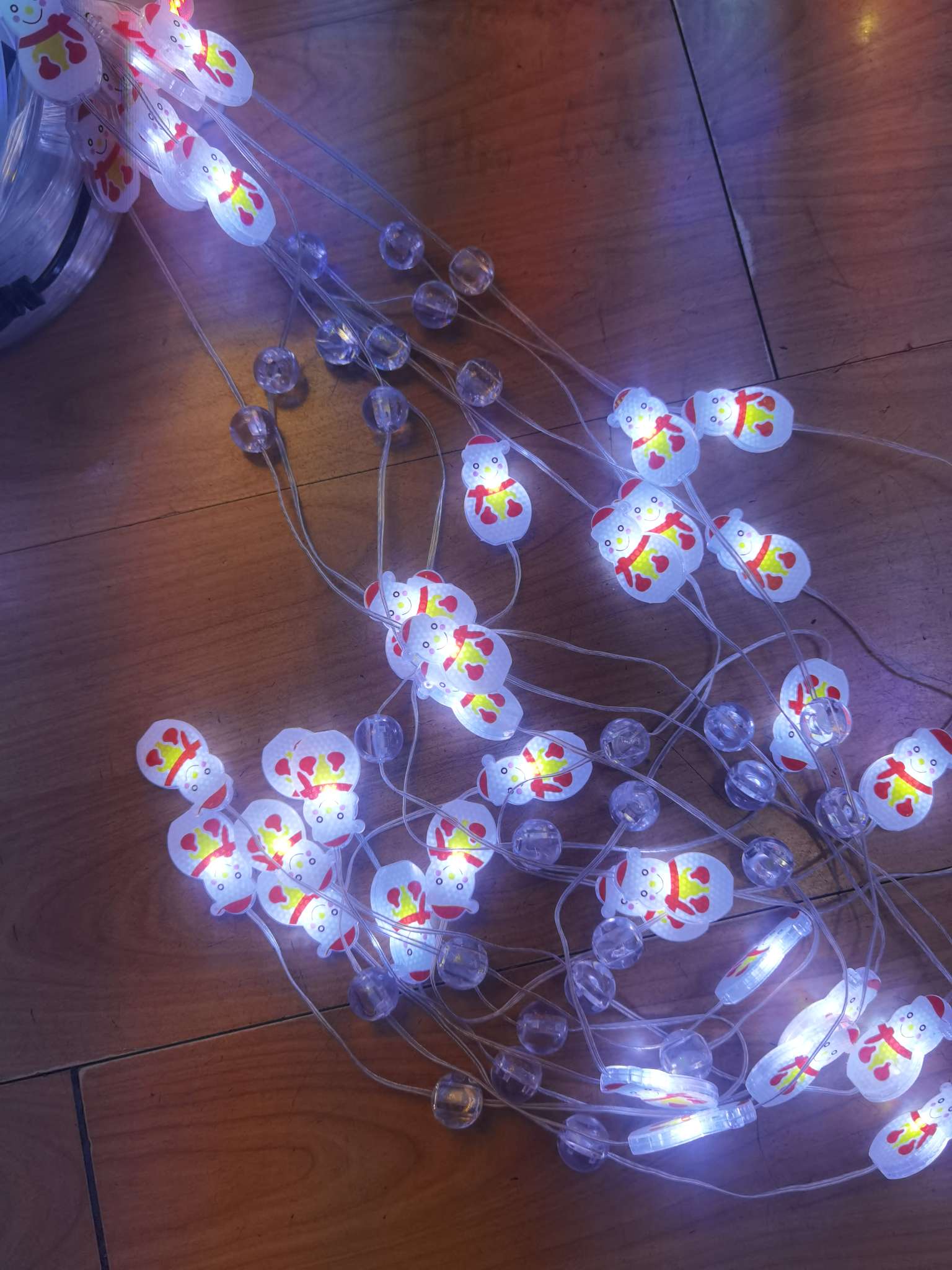 梦萱灯饰LED灯串 室外气球照明装饰 灯饰照明LED泡泡鱼灯串 节日户外气球LED灯串 炫彩灯光照亮你的夜晚产品图