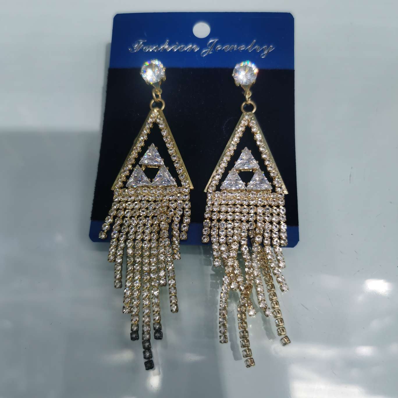 新款锆石流苏耳环法式轻奢高级感时尚耳饰女图