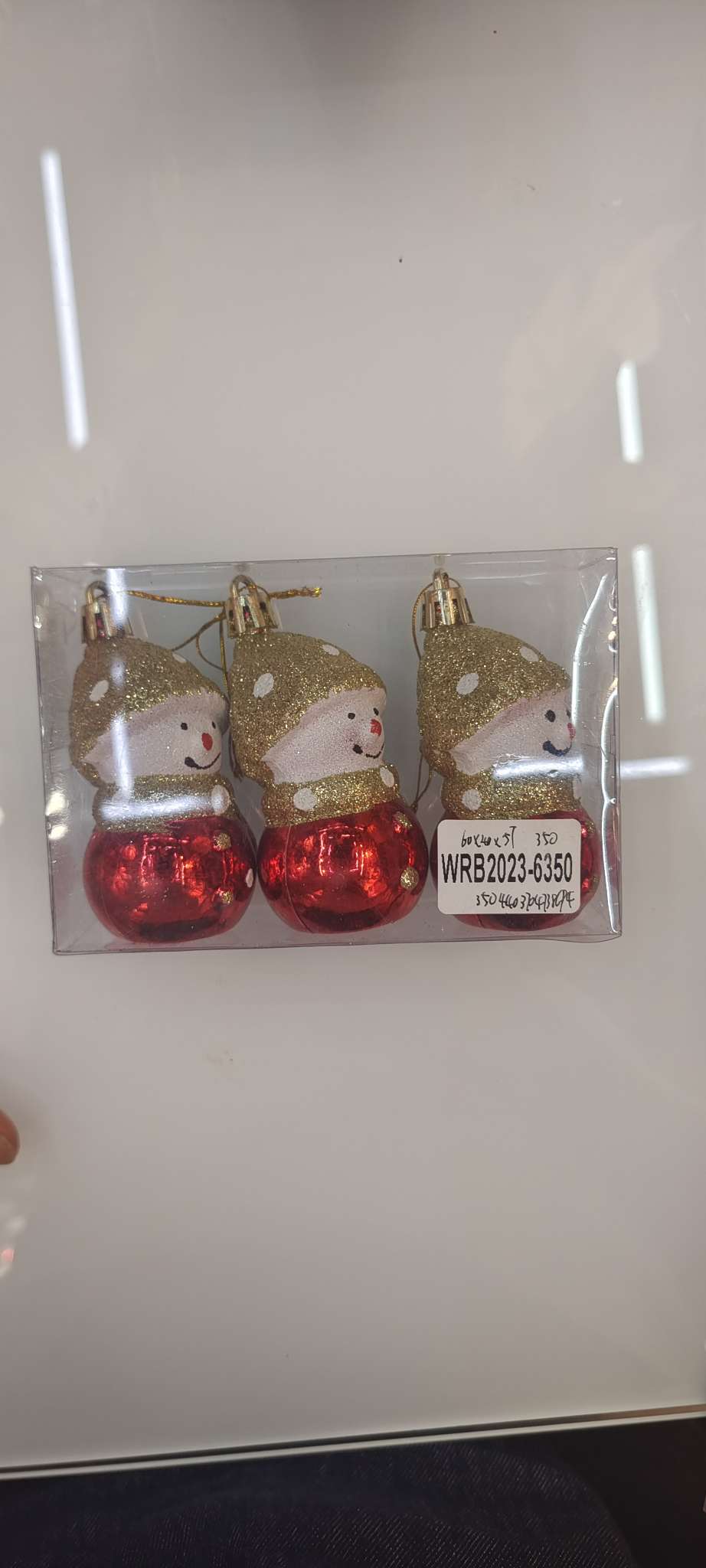 金粉圣诞用品节日装扮 圣诞礼品蝴蝶结 圣诞花 办公文化 圣诞装饰品 为你的节日增添浓浓的圣诞气氛，产品尺寸为8*4，一件