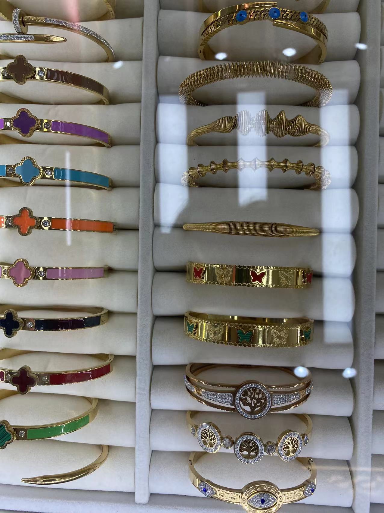 2024最新款爆款抖音小红书热门饰品电镀手镯