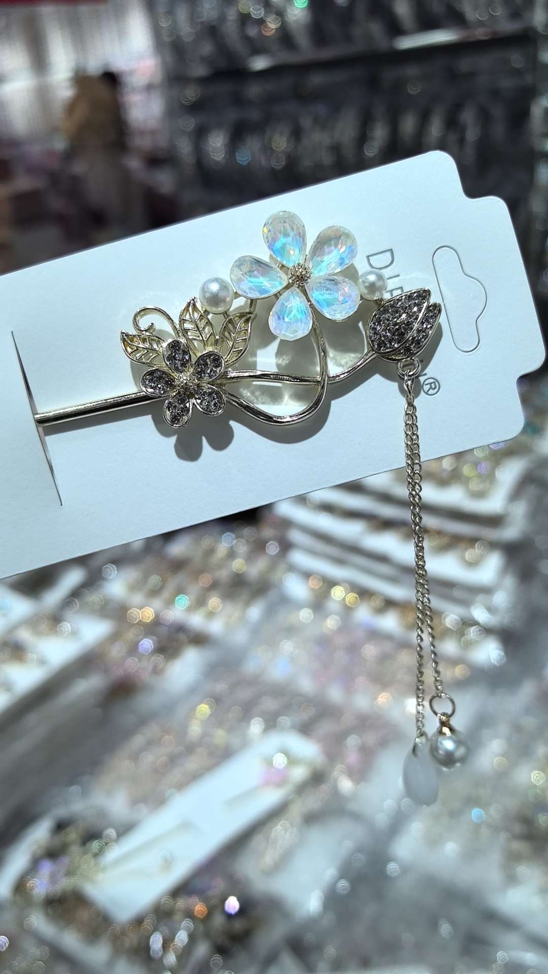 Creative Accessories Hair Accessories Hair Clips Grab Clip Uniquely Designed Stylish Hair Clips Beautiful Decorative Head Accessories Clip
