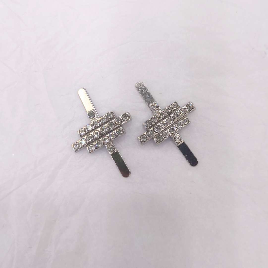 Hot-selling bestseller! High-end clothing hardware buckles, small hardware for shoes and hats, DIY handcrafted materials for clothing accessory decorative buckles, enhancing your fashion taste