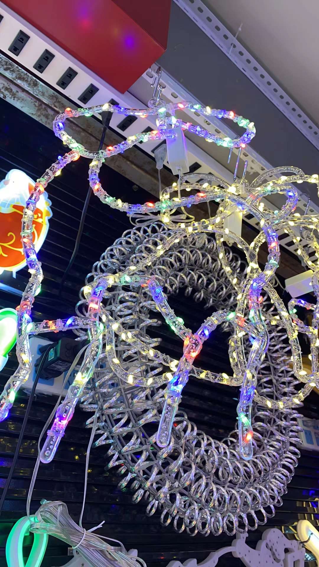 LED light strings, outdoor decorative lighting fixtures, festival balloon light strings, crystal porcelain paintings, LED bubble fish light strings, outdoor colorful atmosphere creation, festival outdoor LED lights detail image 2