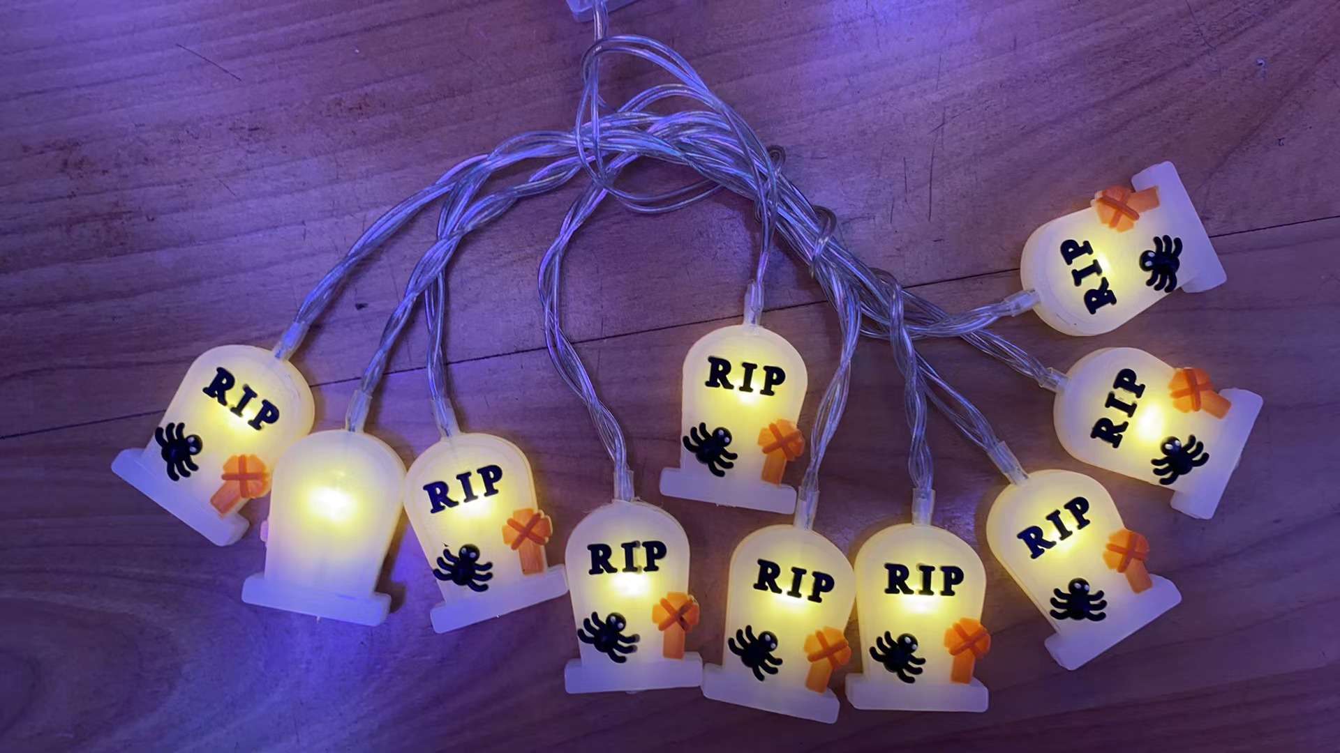 LED light strings, outdoor balloon lighting, decorative lighting fixtures, crystal porcelain paintings, LED bubble fish, festival lights, outdoor balloon light strings, creative lighting, decorative balloon light strings, festival lights, outdoor balloon light strings Specification image