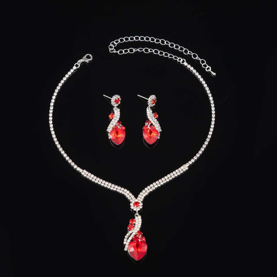 European and American retro full diamond tassel collarbone necklace, earring set, claw chain, water diamond, simple dress, versatile necklace for women detail image 6