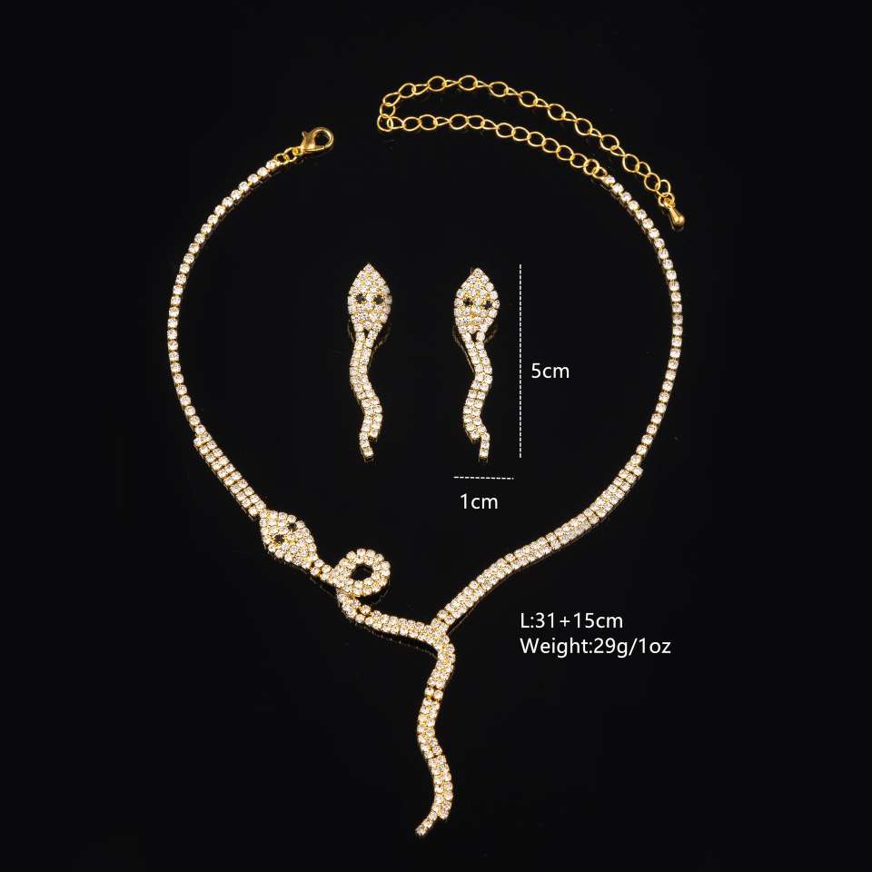 2024 New European and American bestseller Golden snake-shaped creative necklace with feminine and exaggerated design snake earrings jewelry set detail image 5