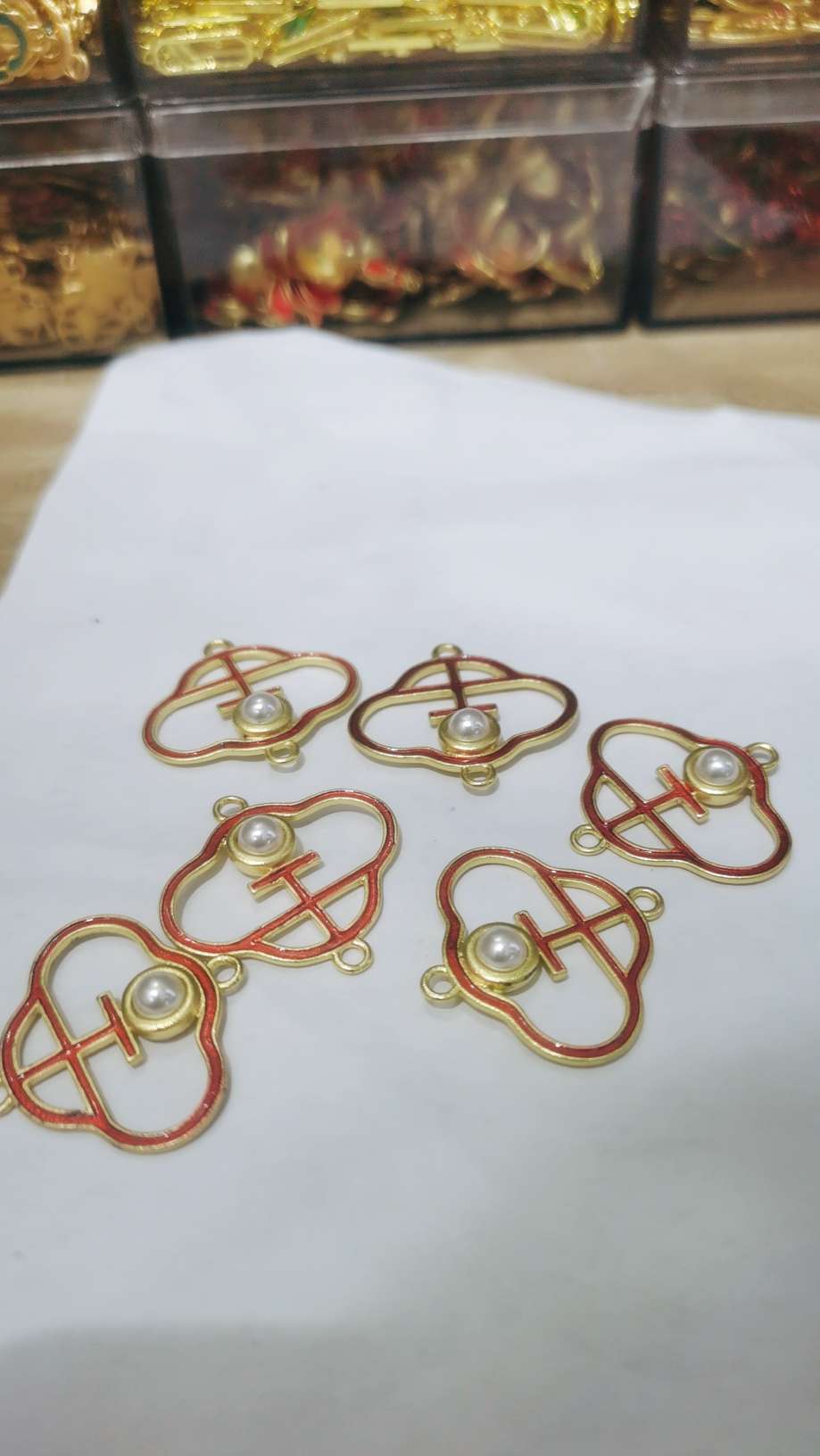 Soft clay sand gold resin copper accessories, unique design, handcrafted DIY jewelry materials, beautiful and durable, high-quality jewelry accessories supply, jewelry accessories, jewelry accessories