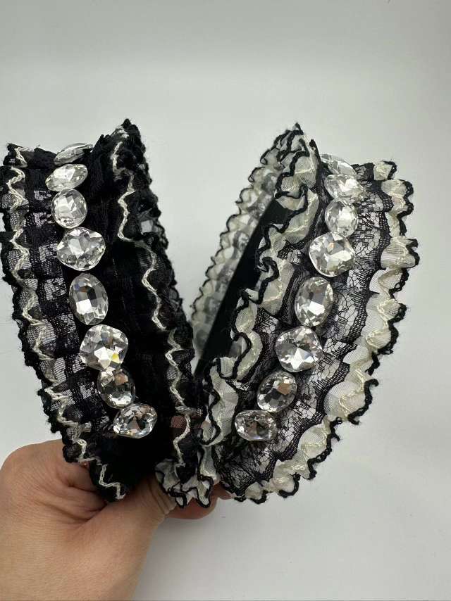 Summer versatile hair bands for women: Crystal hair bands, PU hair bands, wavy hair bands details Picture