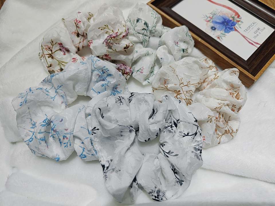 时尚女士头饰发饰套装 发圈皮筋大肠圈头花发绳 美发饰品潮流发饰精美礼盒装大肠圈发圈