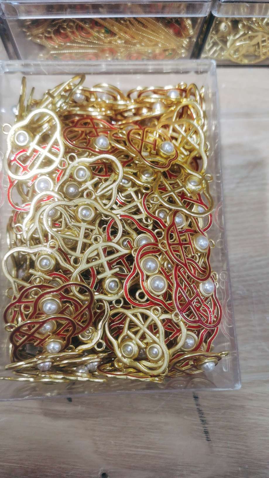 Soft clay sand gold resin copper accessories, unique design, handcrafted DIY jewelry materials, beautiful and durable, high-quality jewelry accessories supply, jewelry accessories, jewelry accessories Specification image
