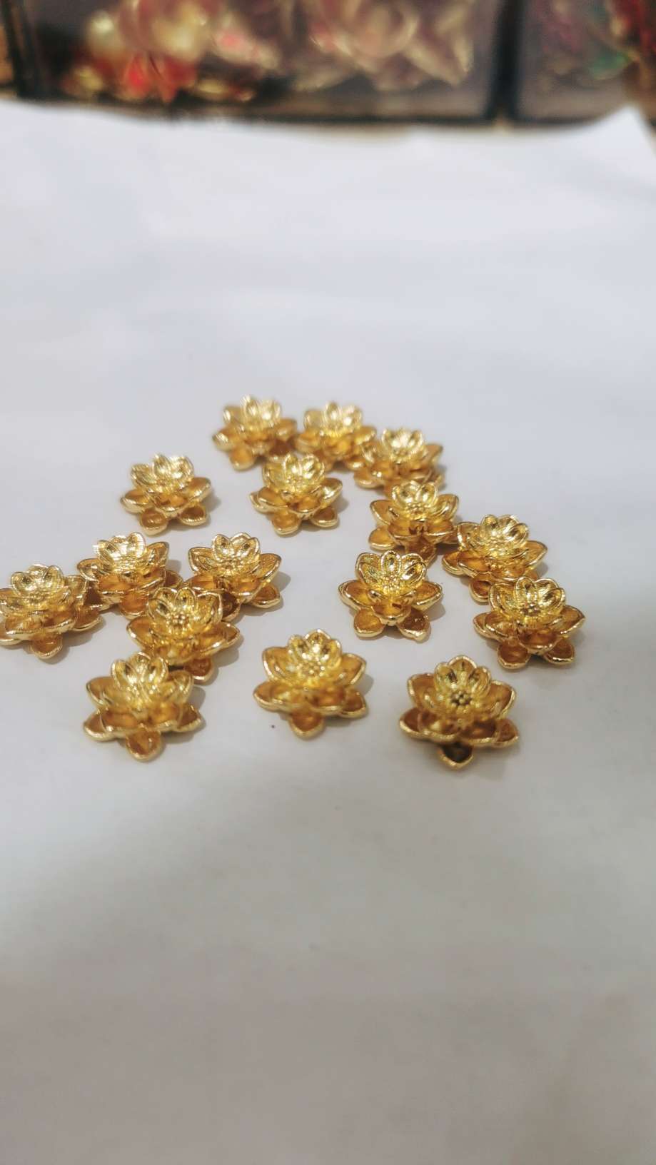 Jewelry accessories, jewelry accessories, sand gold flower details Picture