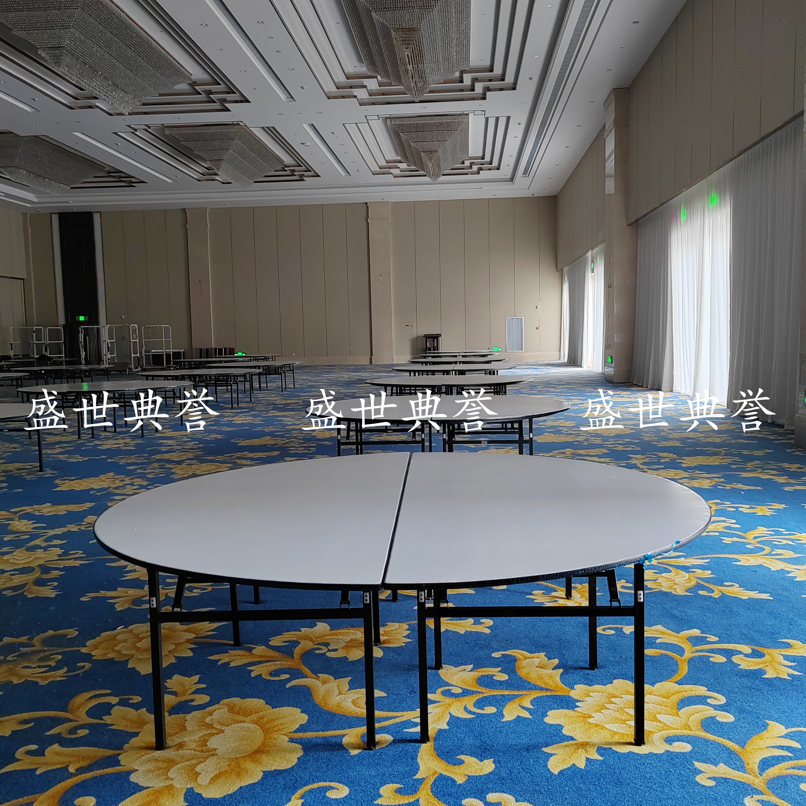 上海国际宴会中心折叠圆桌五星级酒店宴会家具主题婚宴15人大圆桌