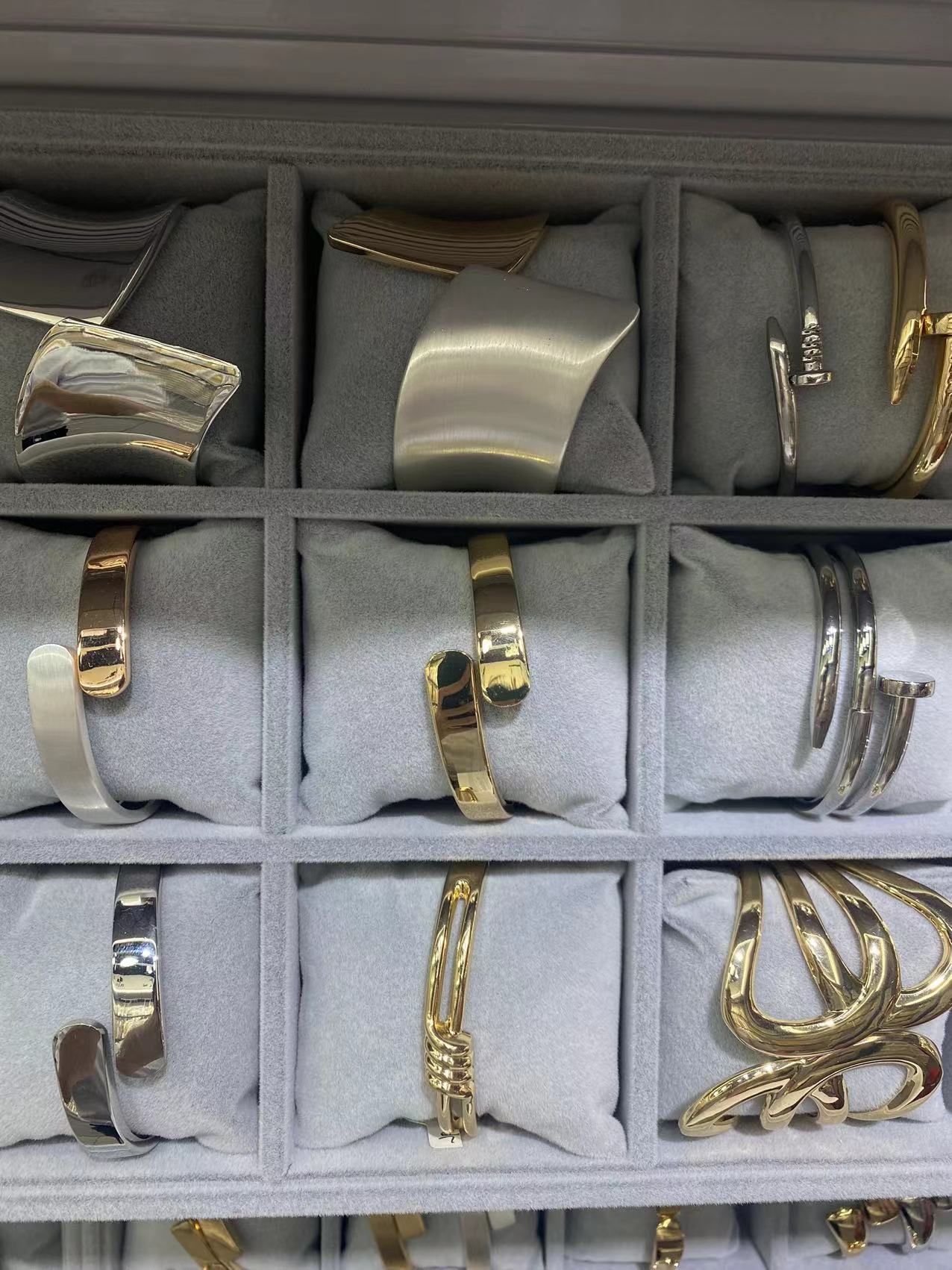 2024最新款爆款项链2024最新款爆款项链