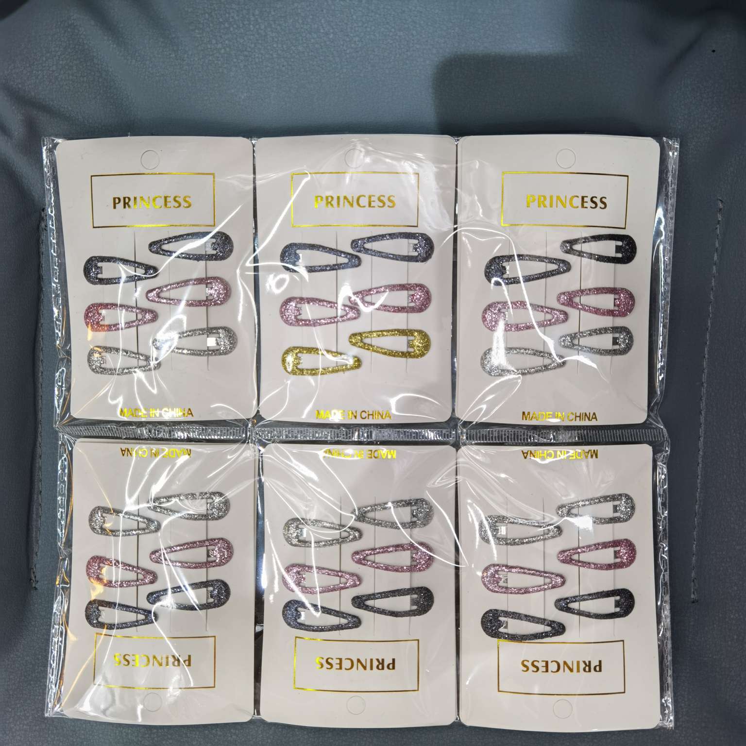 流行饰品，3㎝滴油撒细葱水滴夹，深受儿童喜爱！