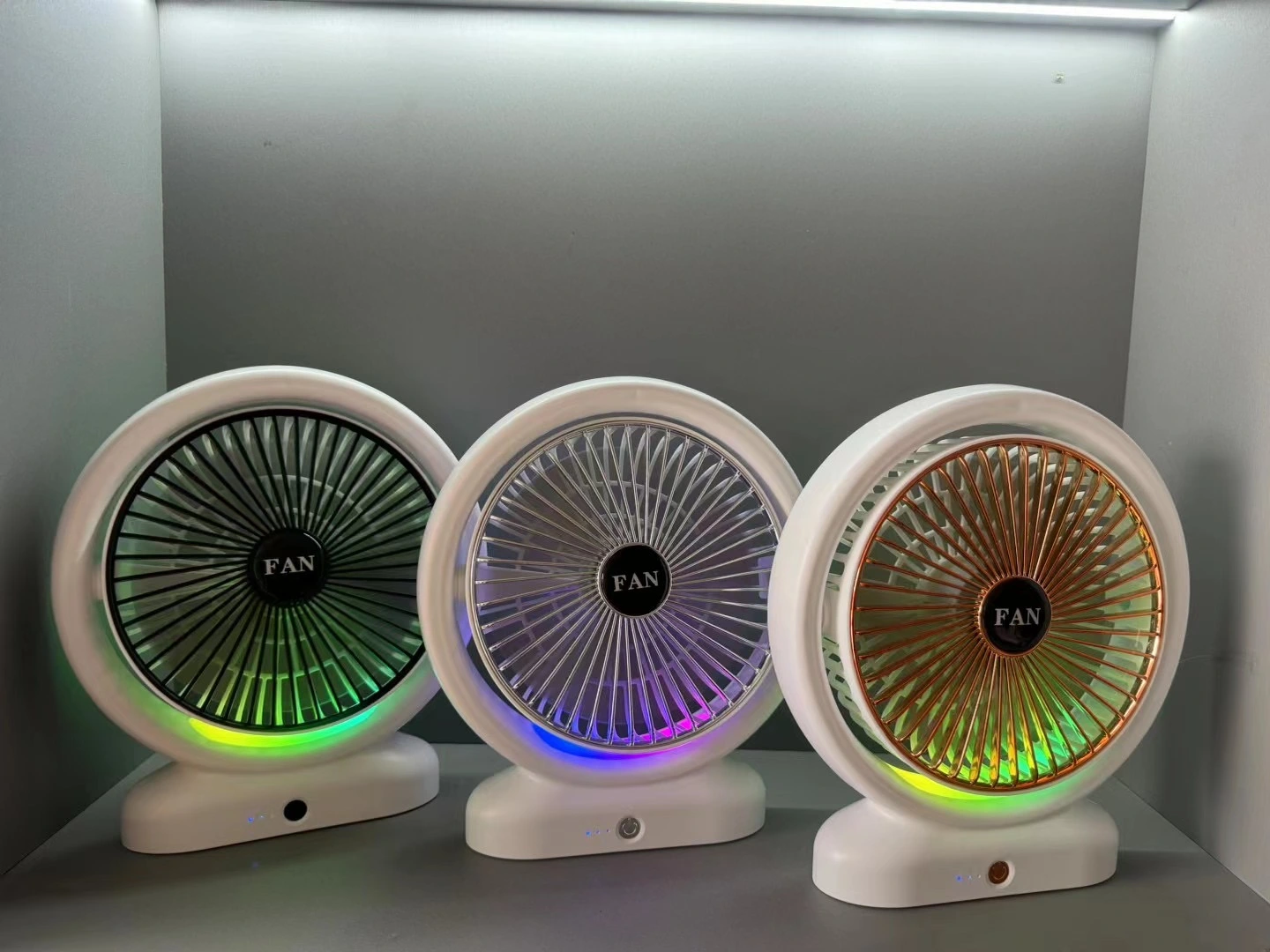 New usb mini fan, desktop electric fan, portable running light, student dormitory quiet office fan, usb charging fan, mini fan detail image 5