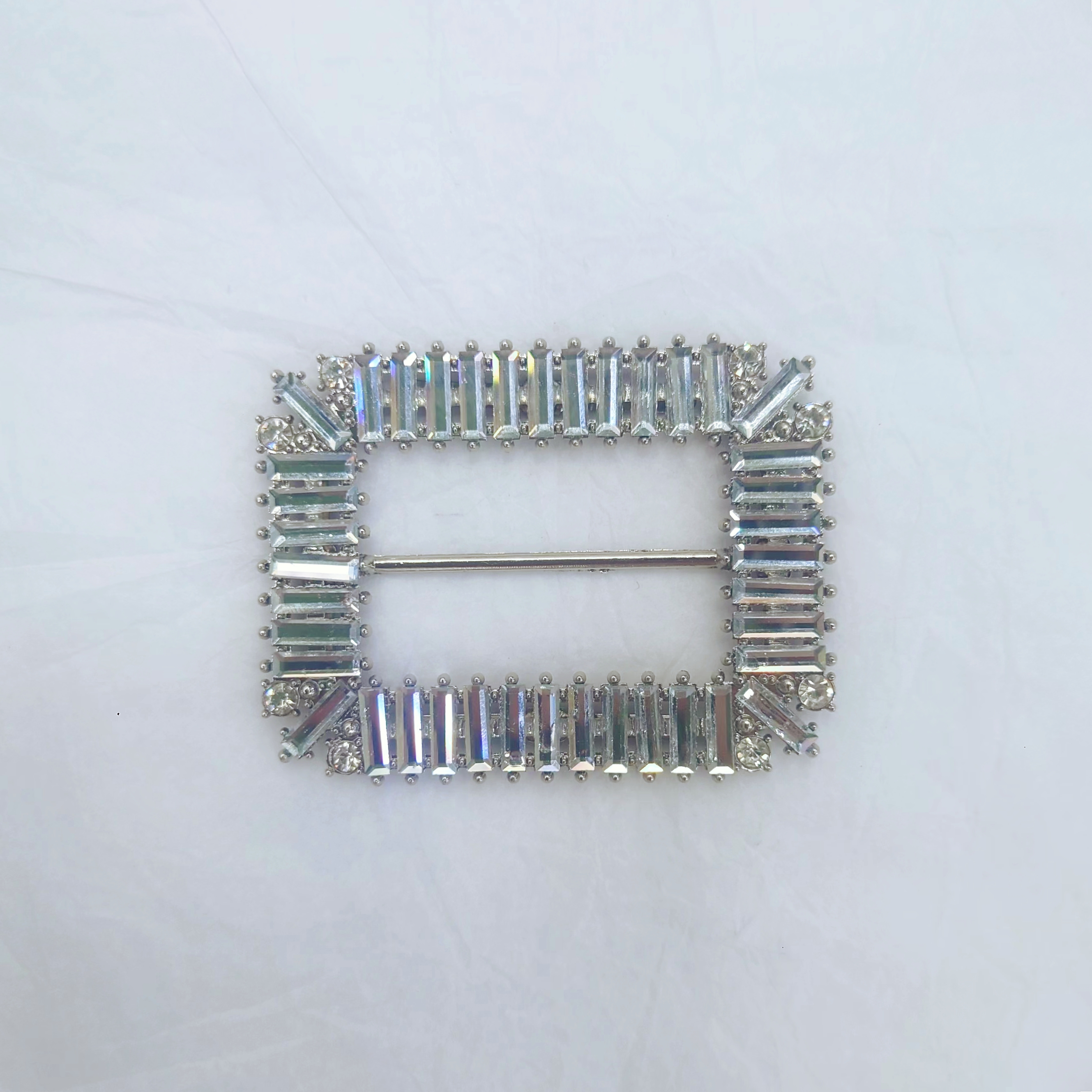 Hot-selling bestseller! High-end clothing shoe buckles, high-end AB special-shaped diamonds inlaid, DIY handcrafted materials for clothing accessories and decorative buckles, enhancing your fashion taste details Picture