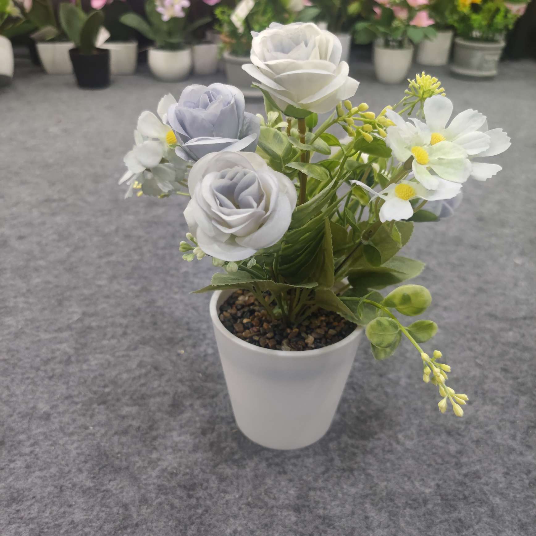 假花玫瑰花束厂家绿植物批发婚庆装饰跨境工艺品详情图7