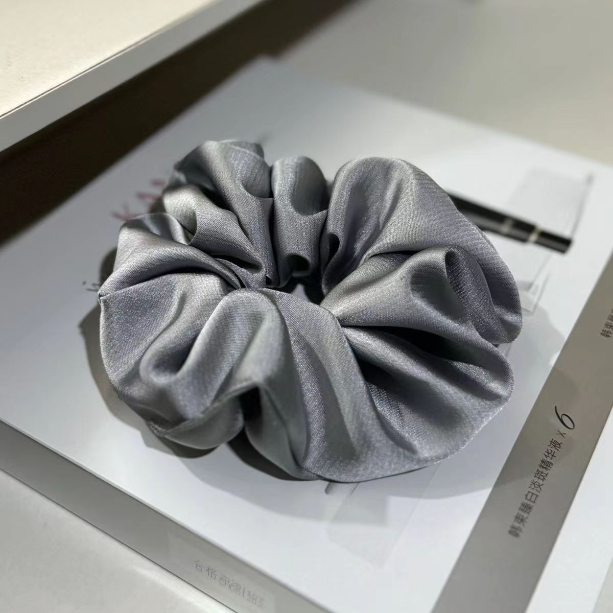 Korean style: Simple large intestine rings, hair bands, satin hair ties, Bin Han accessories 1231