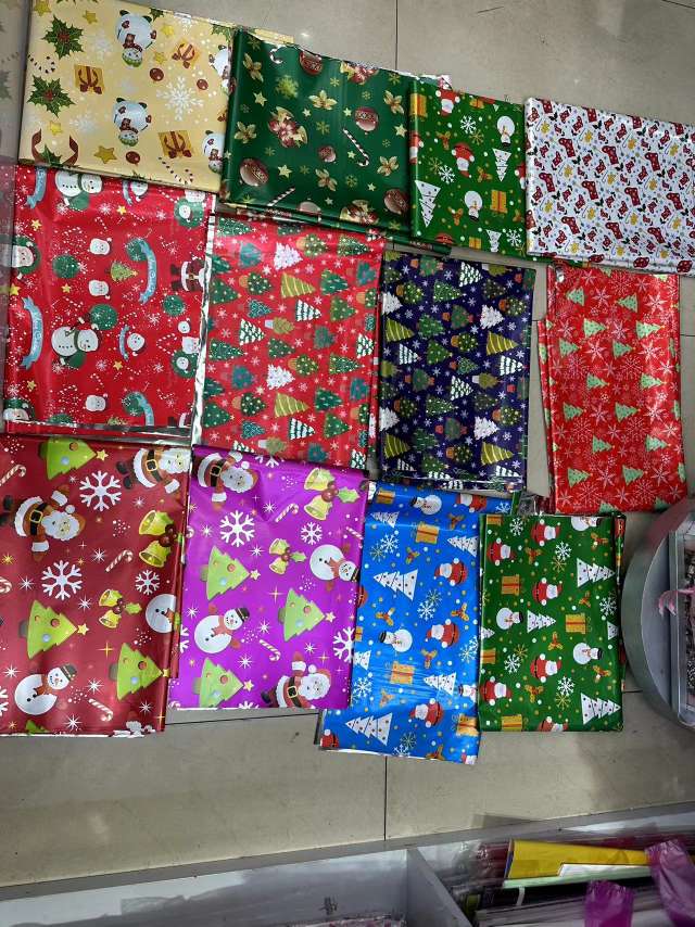 Wrapping paper detail image 2